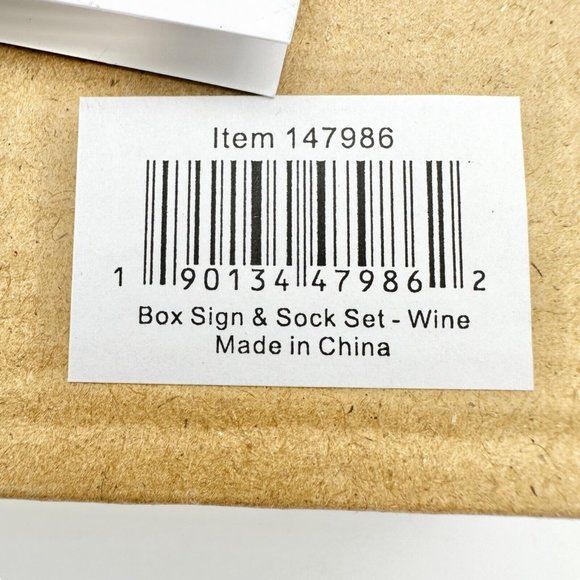 Primitives by Kathy Box Sign & Sock Set Sign 4.5 x3 Burgundy This Wine Socks NIB - Picture 3 of 5